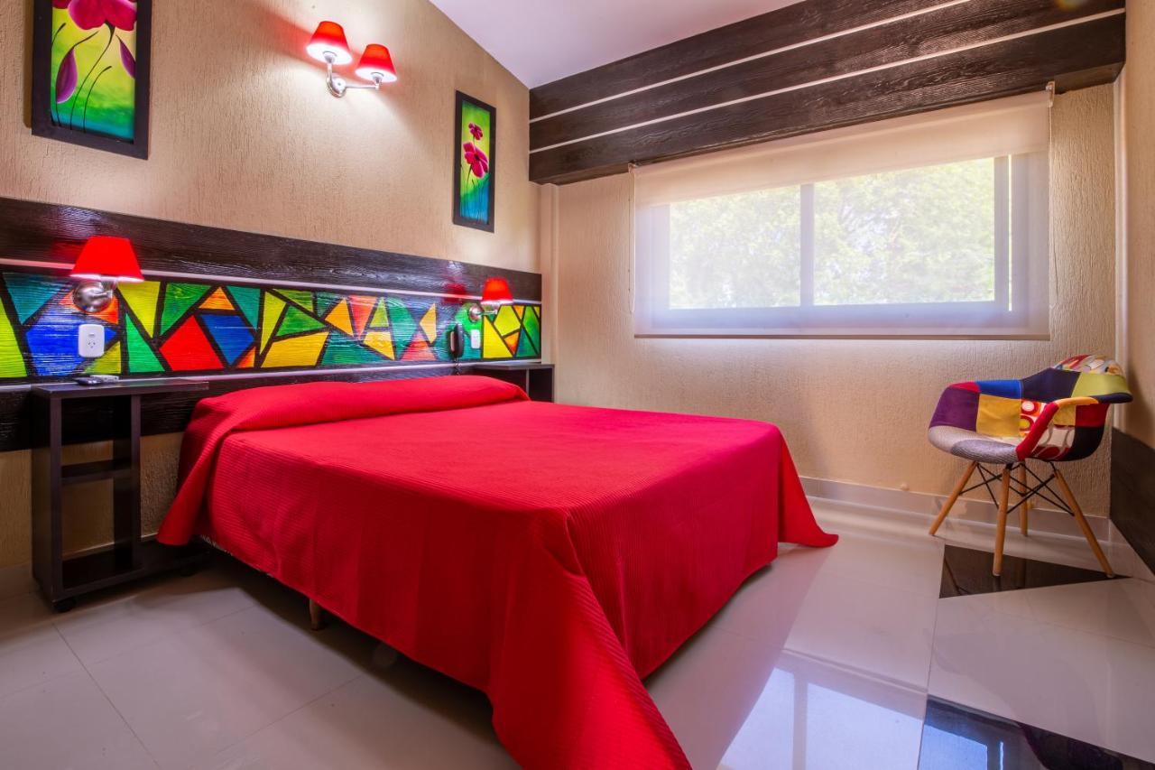 Hotel Calimera Santa Teresita Bagian luar foto